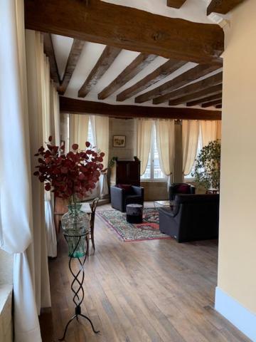 La Tour De Jade Apartment Avallon Bagian luar foto